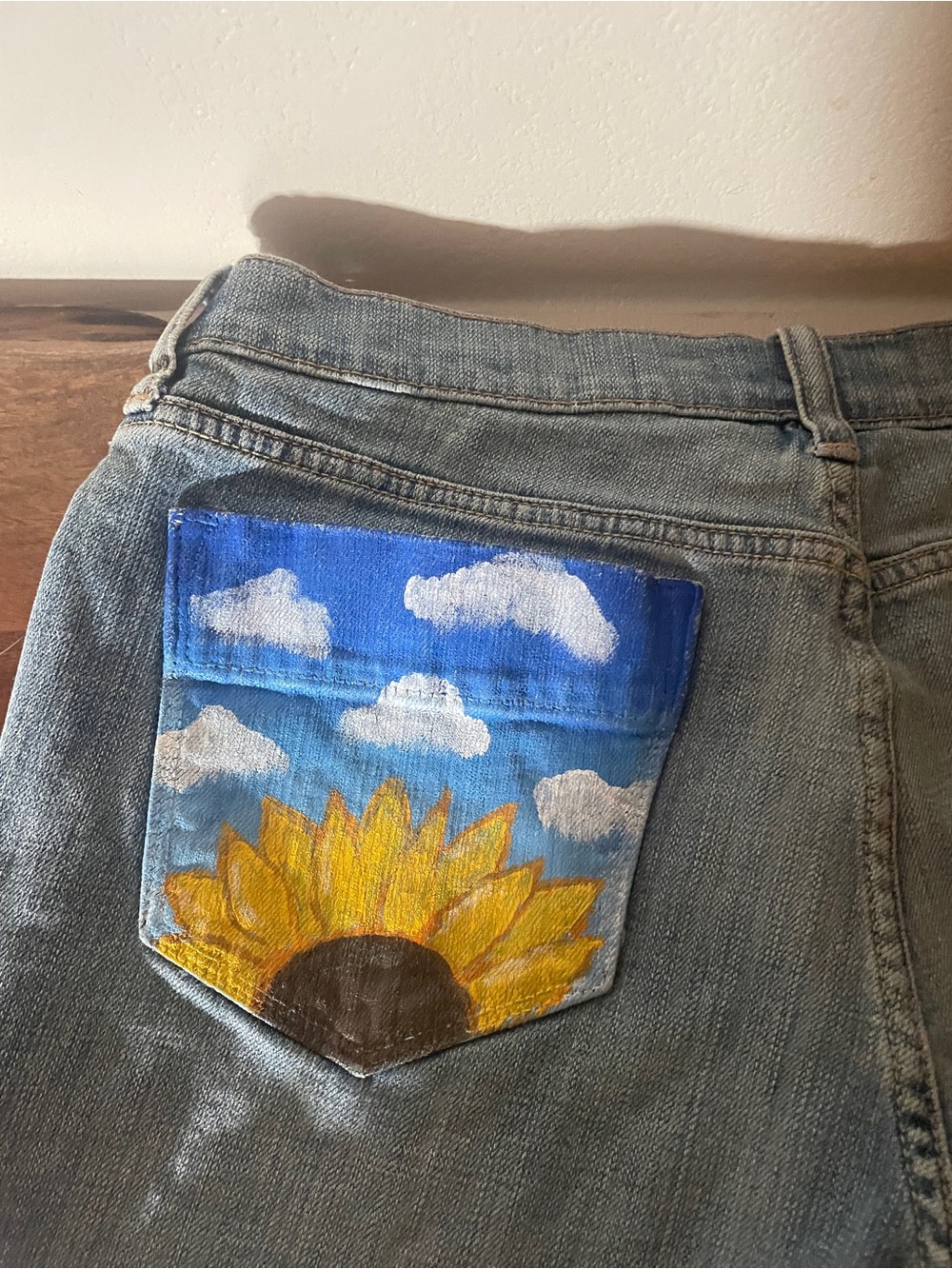 OOAK Hand Painted Sunflower Pocket Denim Cutoff Shorts Women’s 8 - Picture 3 of 10